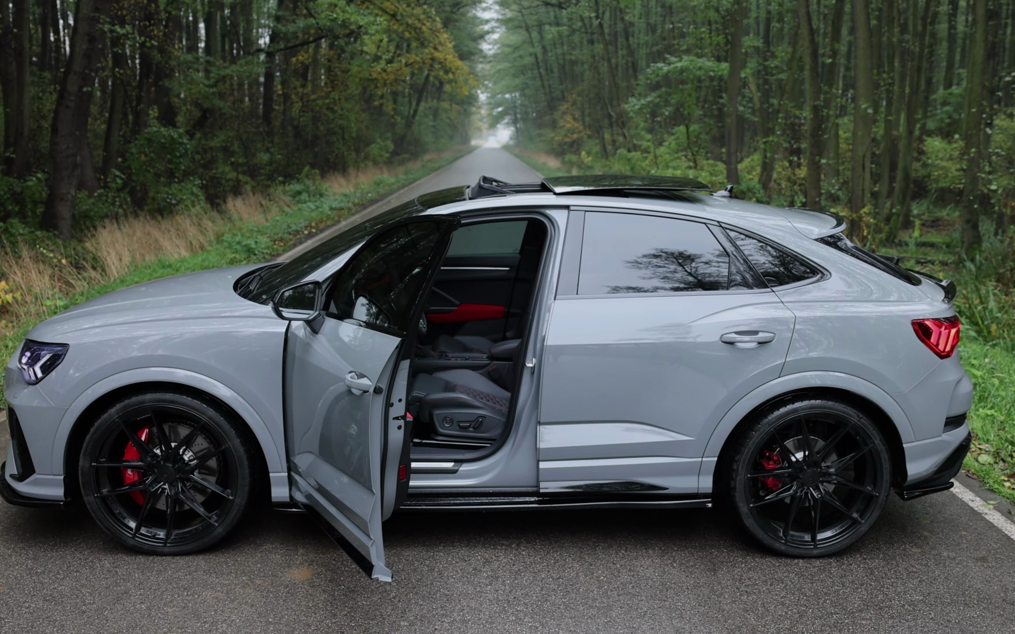 2023 奥迪 rsq3rs3 sportback 477hp