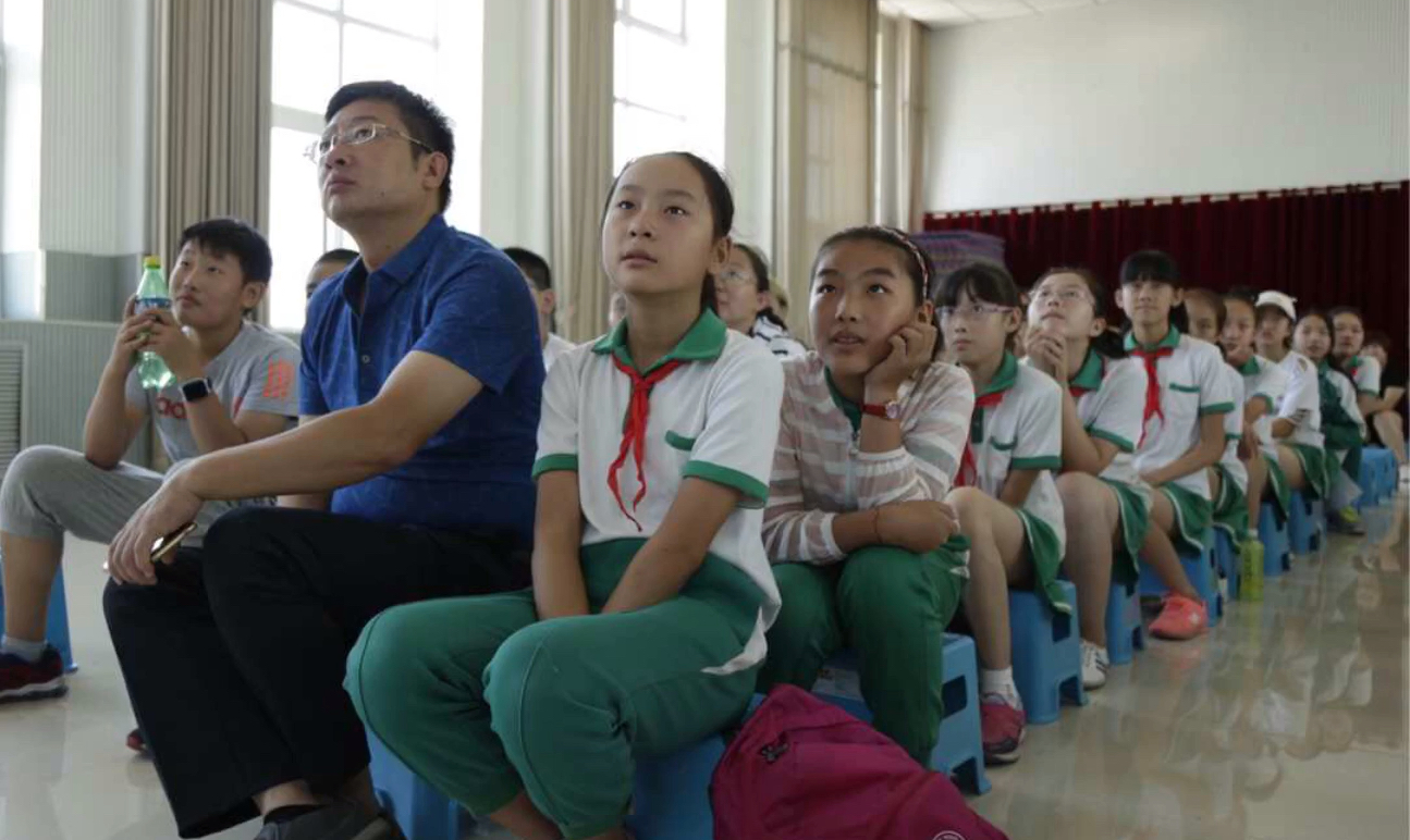 好啊那就一帧一帧来看啊,我最难忘的史各庄中心小学毕业典礼哔哩哔哩bilibili