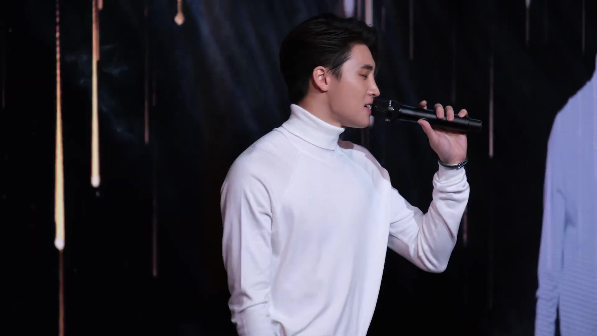 「洪天逸」20191130 马尼拉fm:292921252421232729