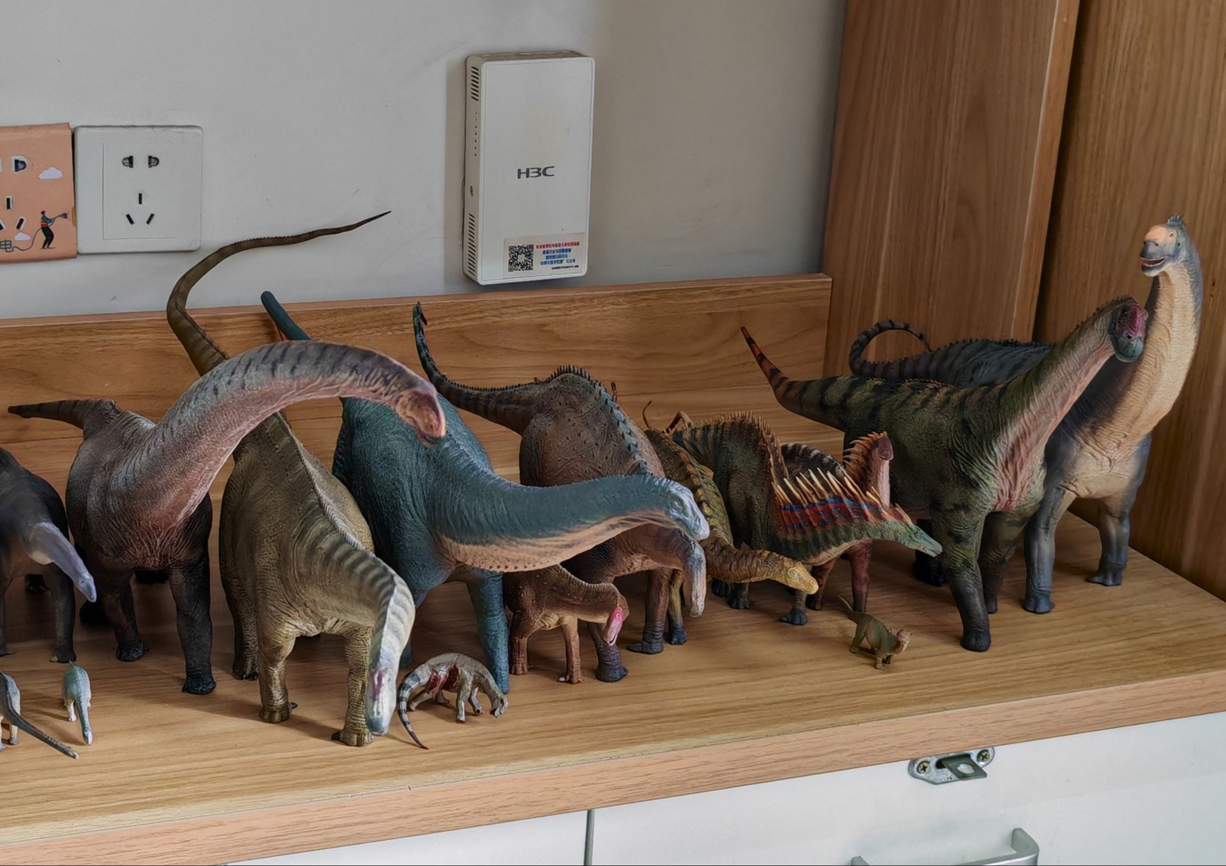 【古生物模玩07】蜥脚形亚目(上)——"原蜥脚类" 马门溪龙科 梁龙超科