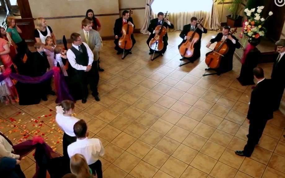 大提琴组超燃提琴组上的摇滚卡农