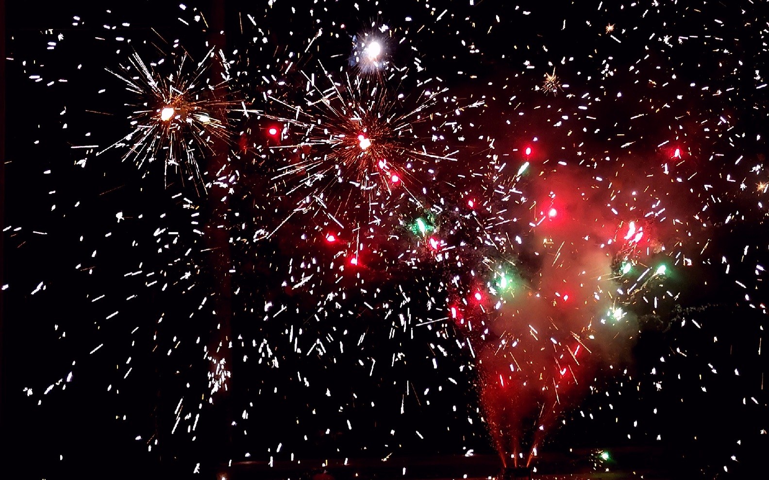 【回乡日常】2020年除夕烟花之夜