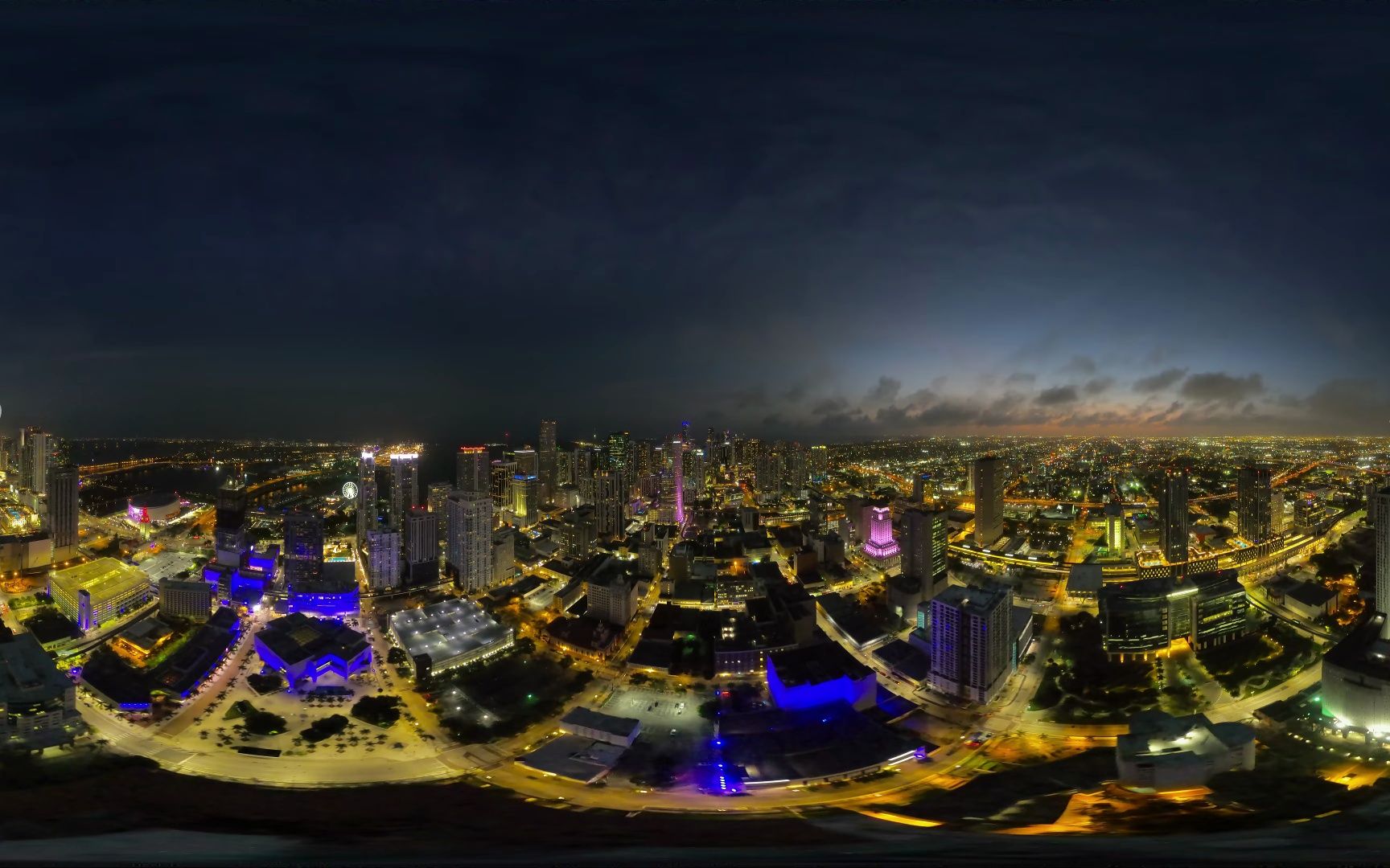 城市放松. 12k 航拍 360 度全景视频-airpano