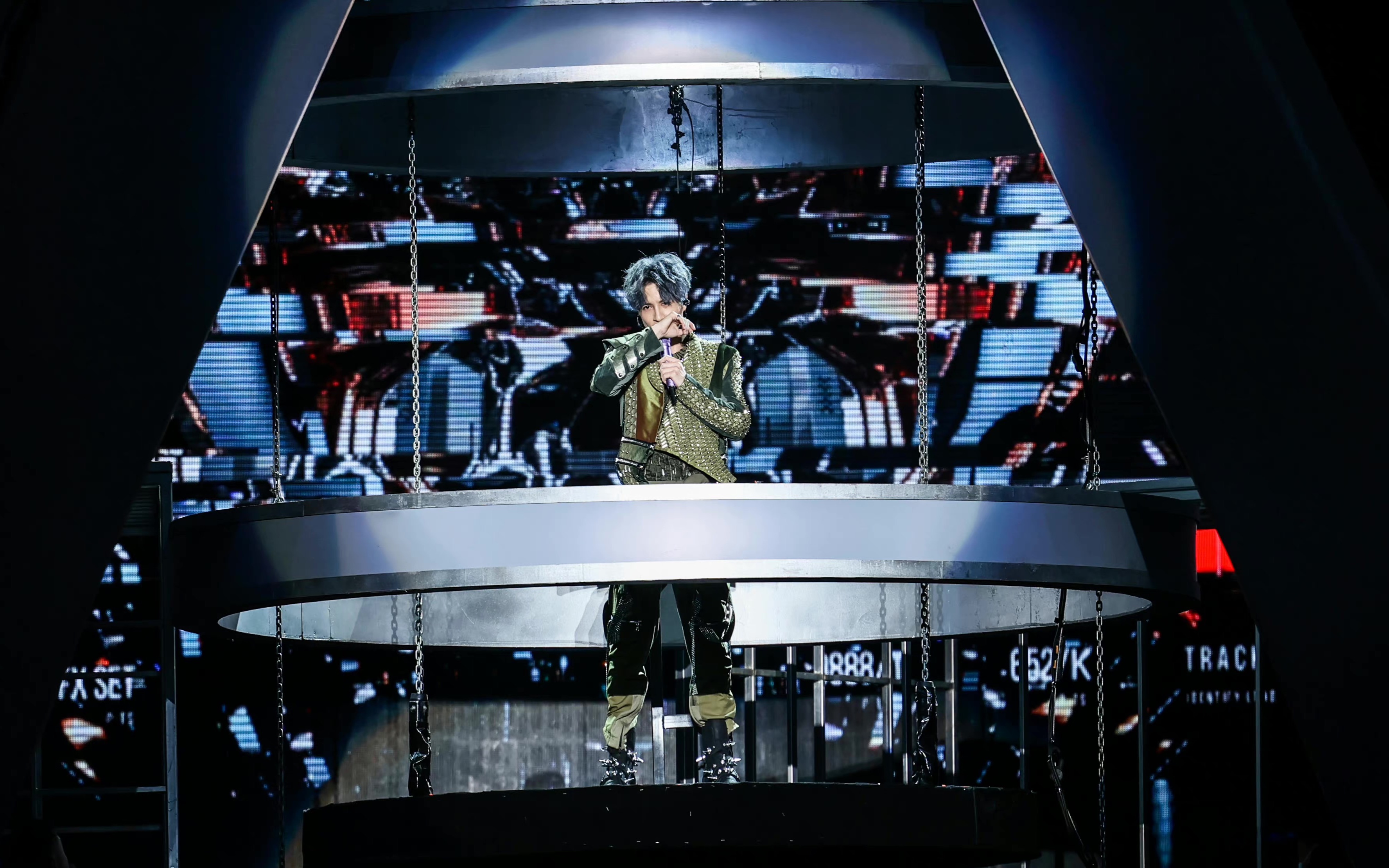 薛之谦"天外来物"巡回演唱会——笑场