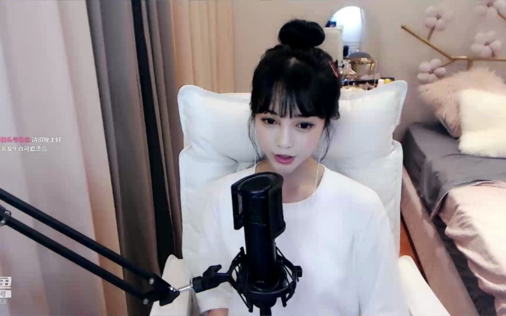 慕诗琪sherry直播_英雄联盟直播_斗鱼直播_哔哩哔哩_bilibili