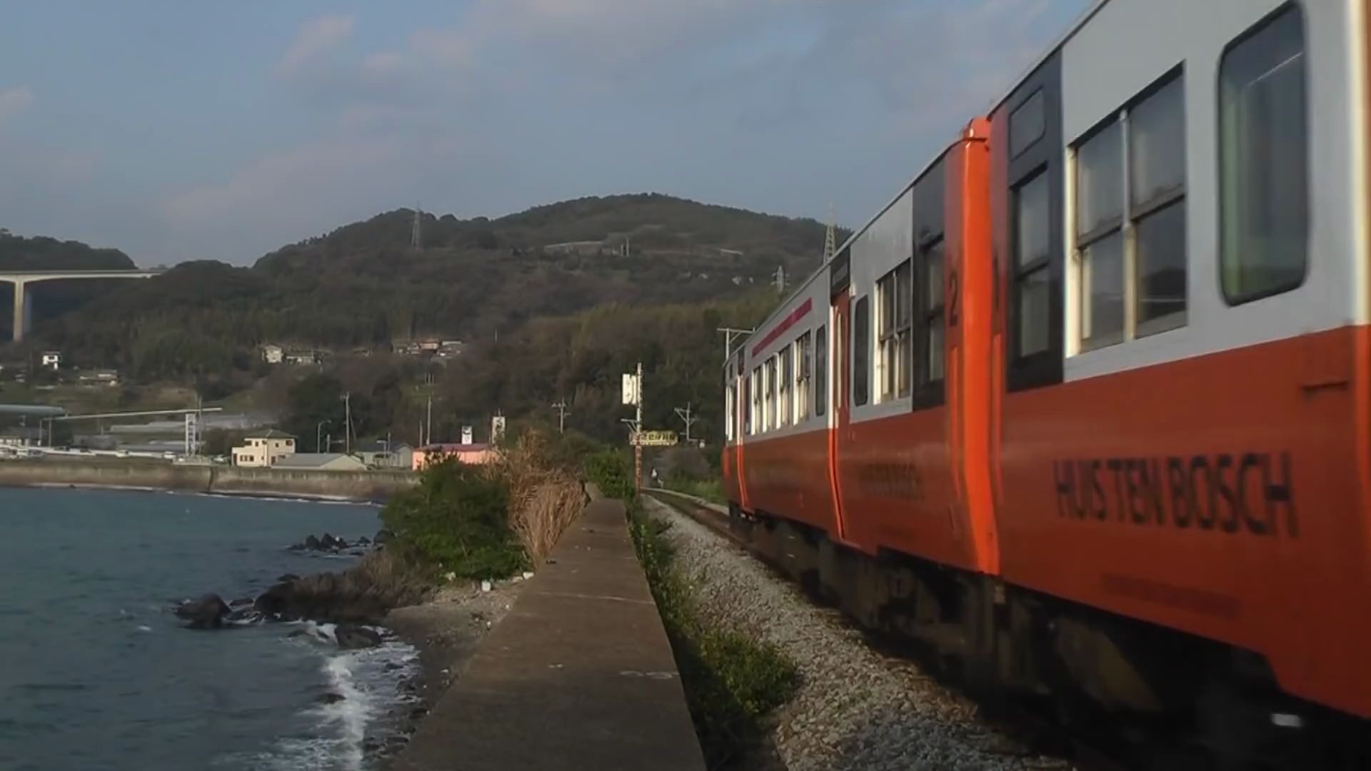 [图]JR九州社歌「浪漫鉄道」PV 2016年3月