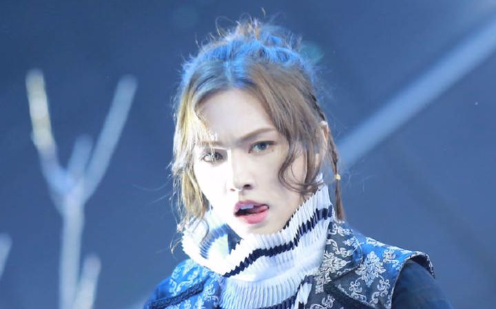 周锐开口土拔鼠的周仙女偶像练习生