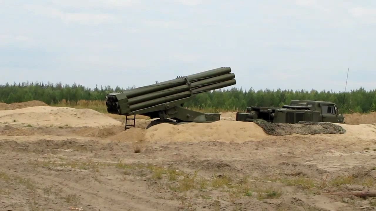 直接发射的 bm—27式火箭炮