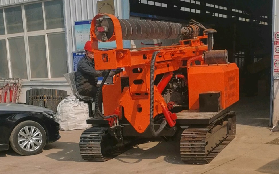 爬山虎钻机-济宁鲁邦重工有限公司