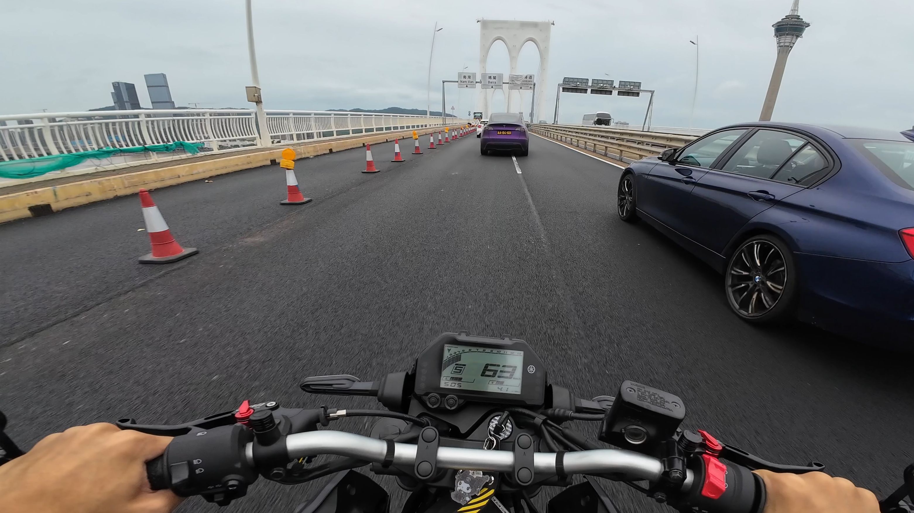 【4K POV】YAMAHA MT03第一人称澳门骑行|珍惜不用走摩托车专道的西湾大桥哔哩哔哩bilibili