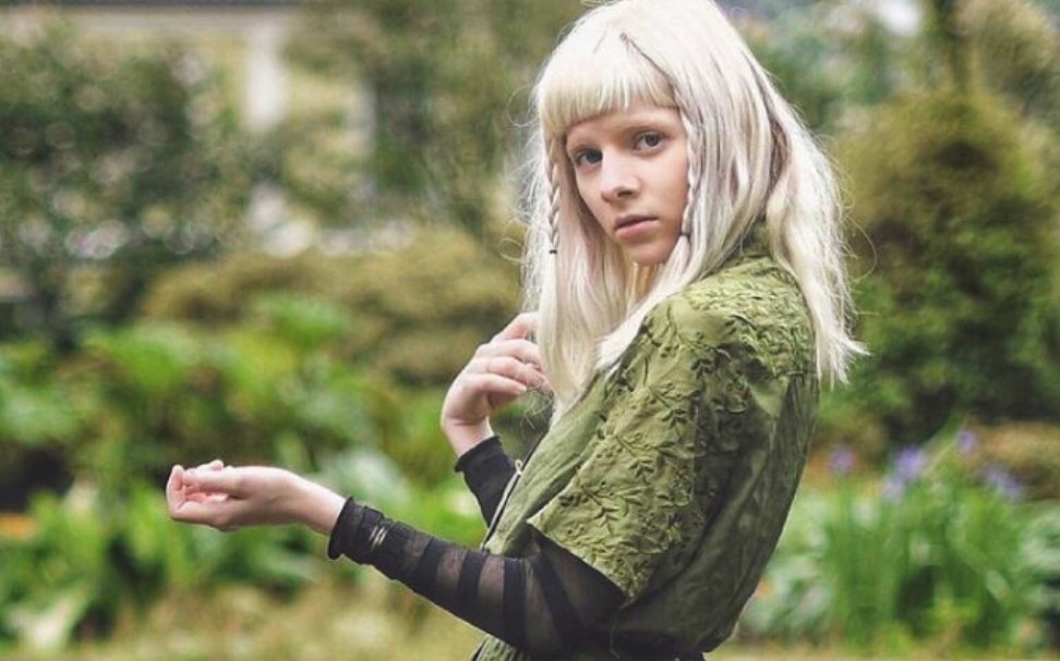 aurora(小曦) as beautiful as flower7815