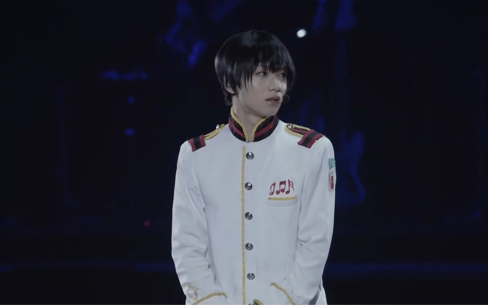 春风中的小菊/植田圭輔