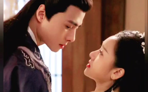 明月照我心方逸伦凌美仕高甜吻戏百看不腻