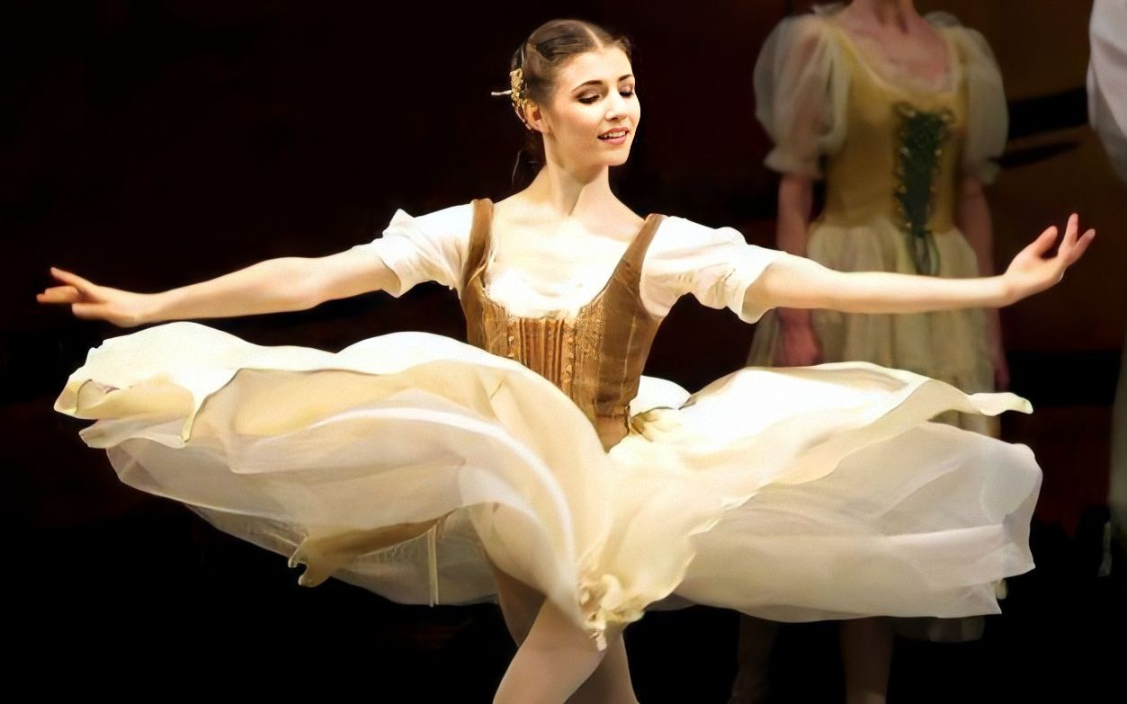 【芭蕾】alina cojocaru吉赛尔一幕变奏 高清片段_哔哩哔哩_bilibili