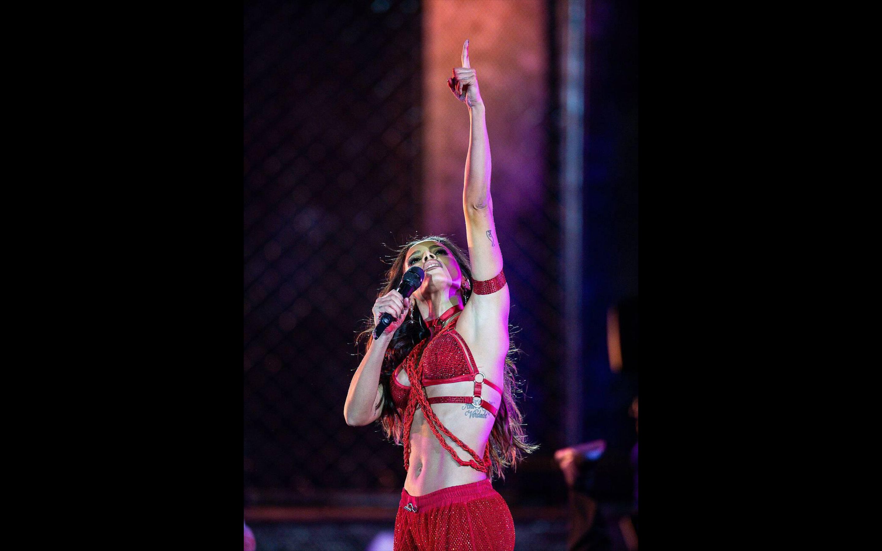 安妮塔中场秀最新现场