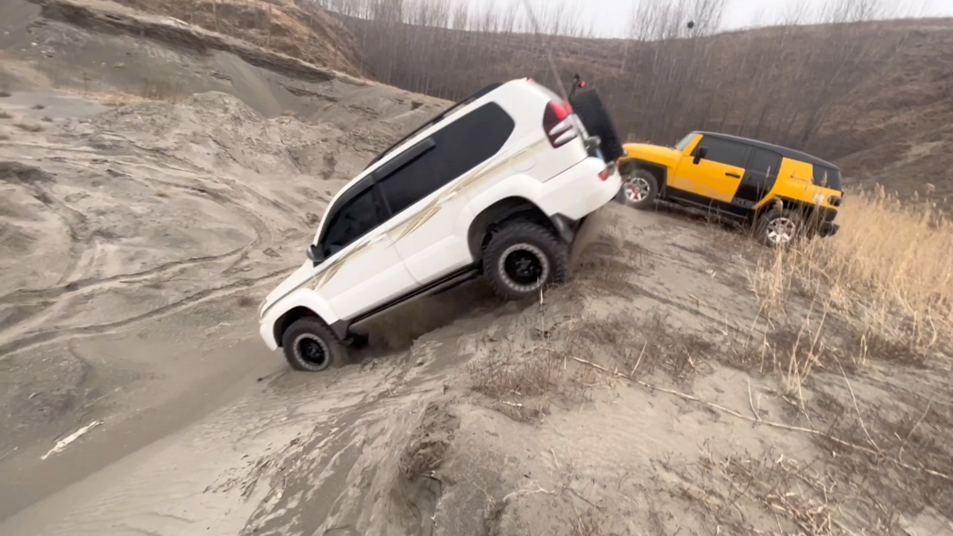 霸道改装好了 试试车