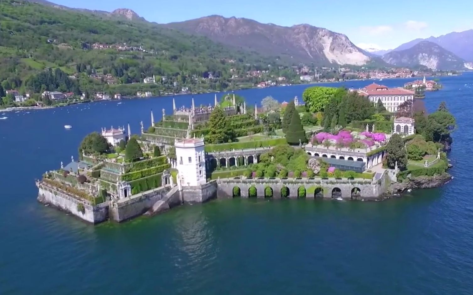 意大利之美-马焦雷湖中的美丽岛