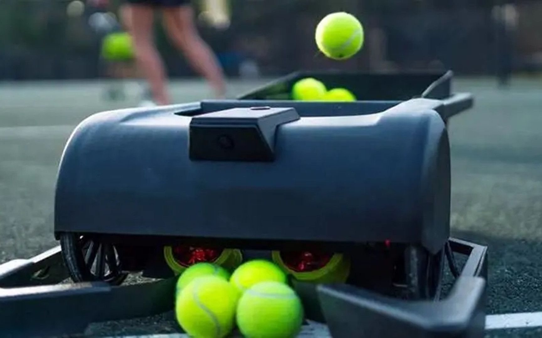 捡球机器人的工作原理及麦克纳姆轮的应用!