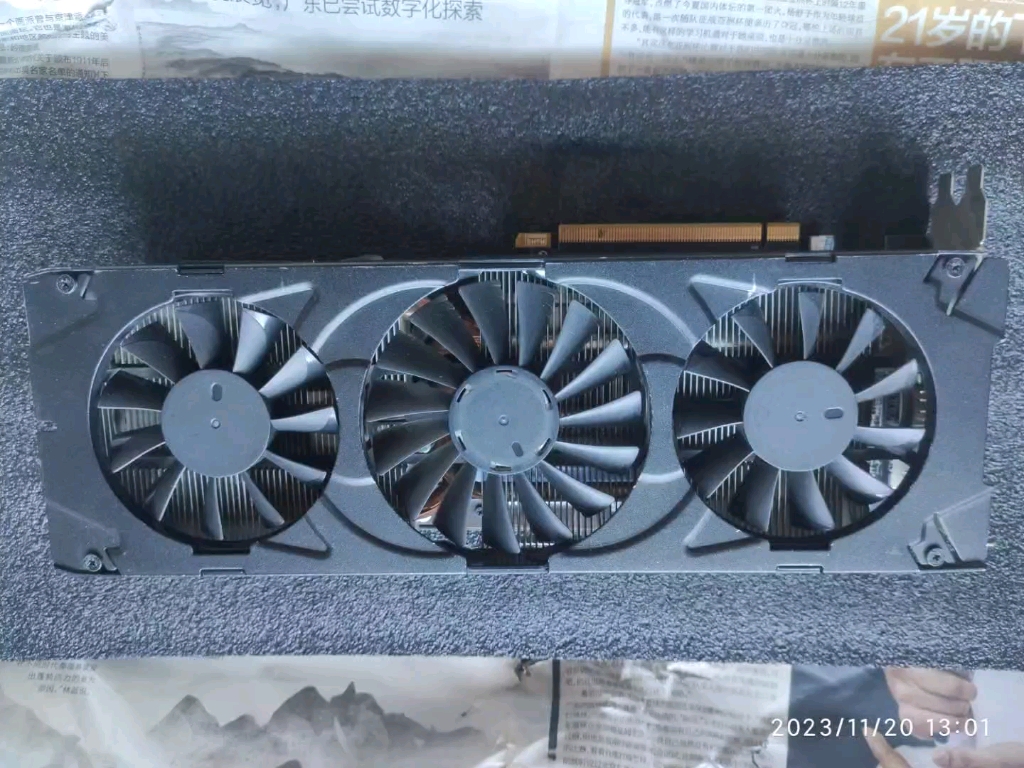 讯景r9 390 4g图片