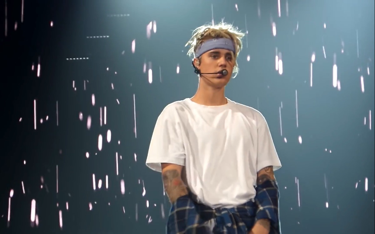 [图]【Justin Bieber】帅气的比伯一枚呀～Purpose巡演 No Sense+Hold Tight