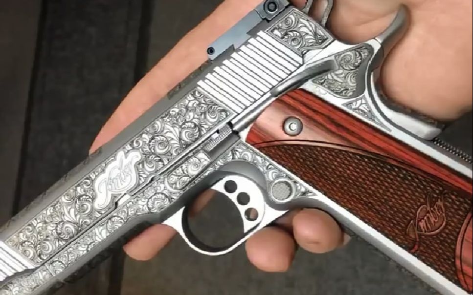 骚哭了镌刻kimber1911