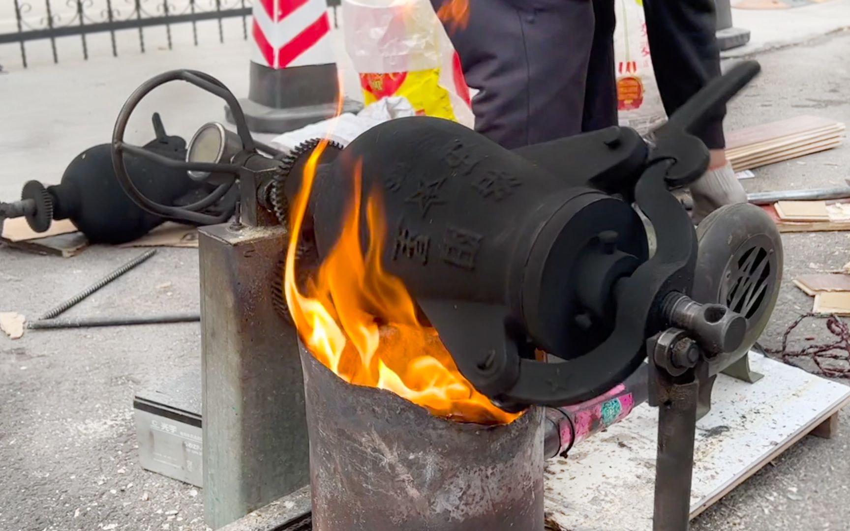 一大袋爆米花制作完成!|传统手艺