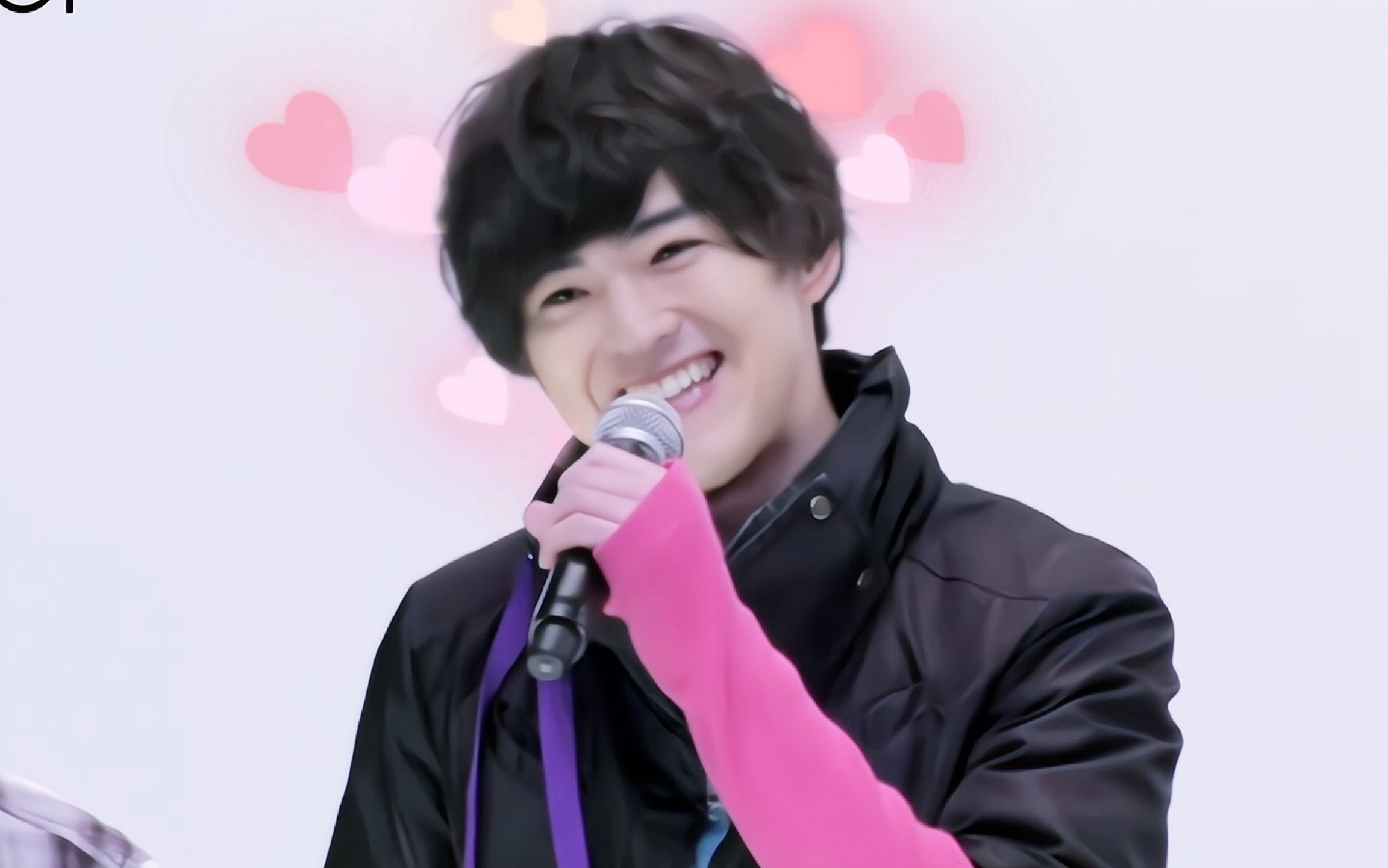 「甲斐翔真」发布会上自我介绍非常可爱的帕帕呀!