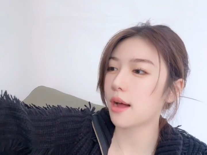 1.24 奶琦kk 1 ——中国女主播年鉴