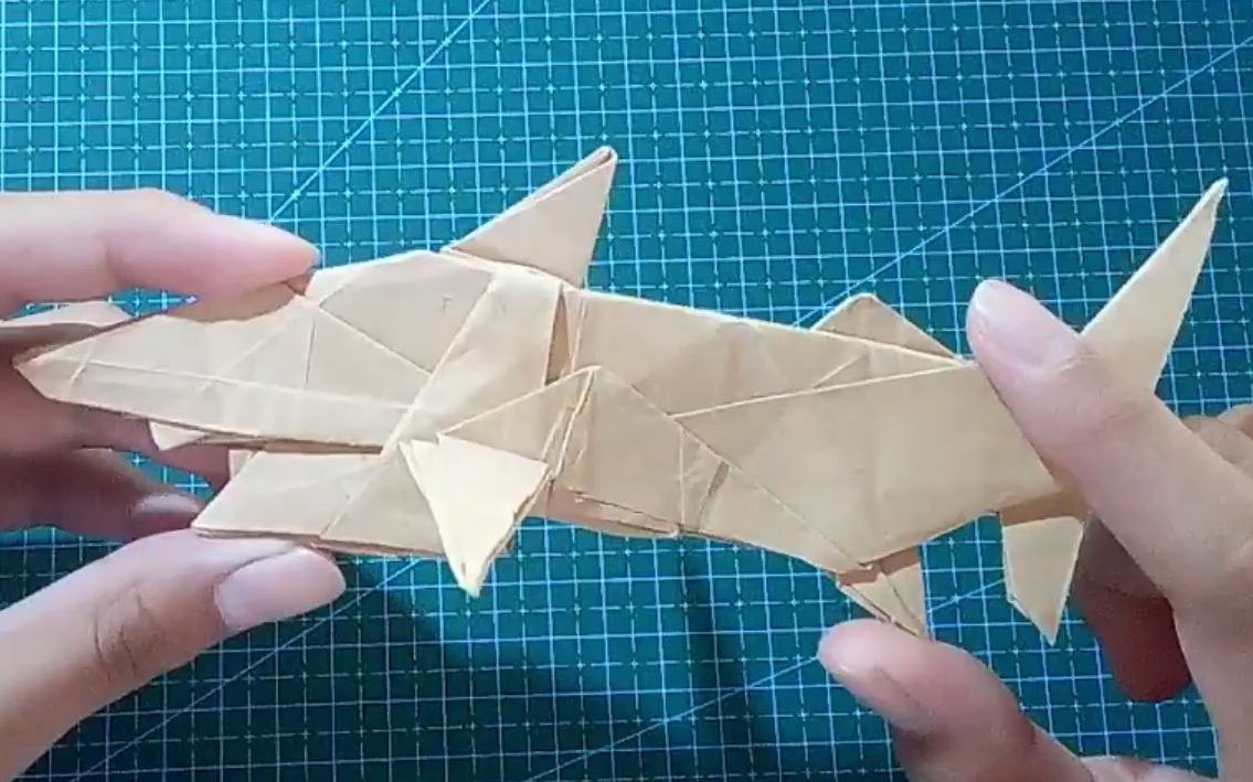 宫岛登鲨鱼折纸王子8图片
