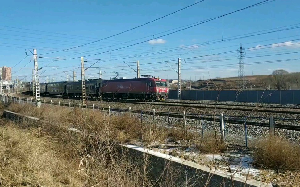 t5318 山海关——大连 hxd3d 8042 沈局沈段牵引ac380v 25k s25k 沈局