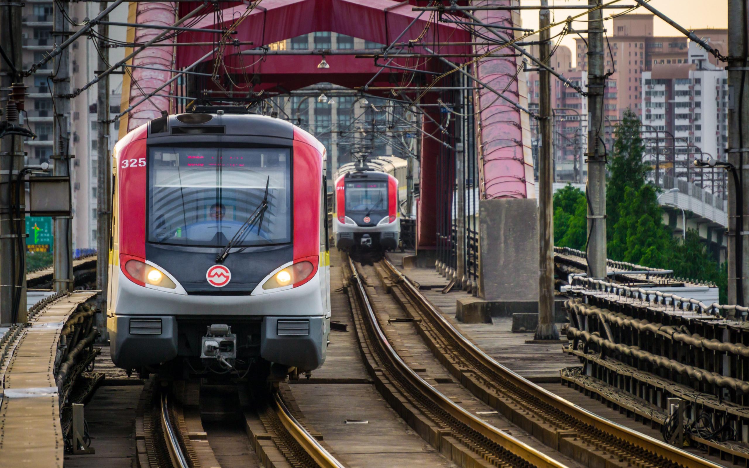 【魔都地铁】三号线这两站间高架隔音墙是不是太长了?