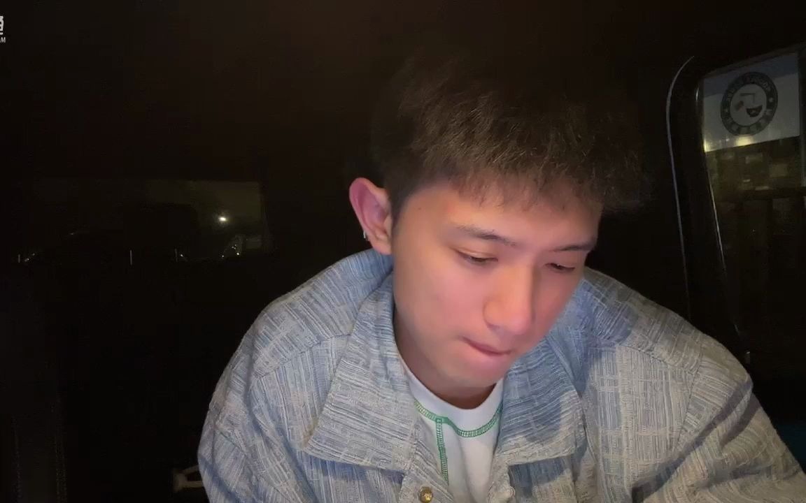 td丶正直博_2023-04-04 23时48分11.30左右直播