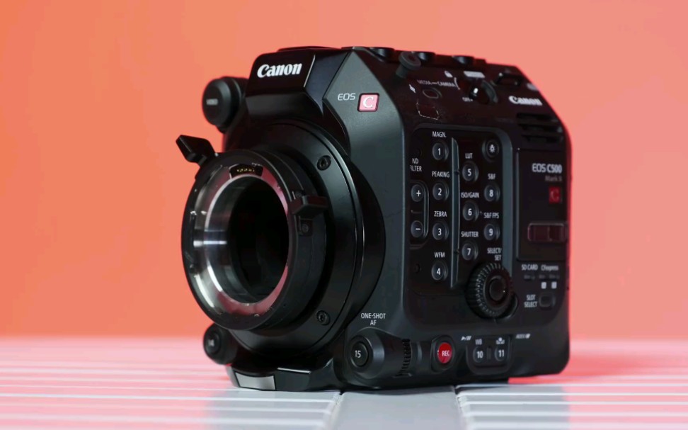 佳能c500 mark ii初看 - 6k,全画幅,电影机,模块化概念_哔哩哔哩 (゜