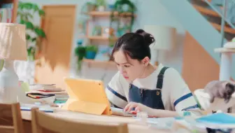 綾瀬はるか 軽やかワンピ サンダルで夏を先取り Sdgsカラーにしてみました 哔哩哔哩 Bilibili