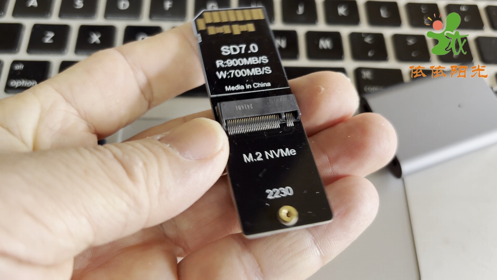 SD7.0转M.2 NVMe SSD硬盘SD Express固态硬盘转接器、扩展卡、拓展卡