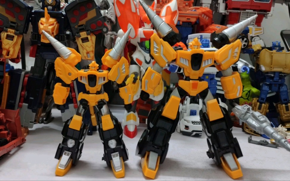 [霹雳勇士之元气勇者-震地龙]据说认识这机甲的小伙伴们年纪都不小了