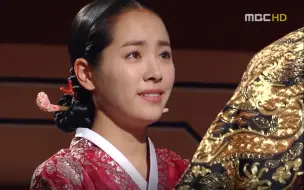 Скачать видео: 李祘ep70：松渊怀上龙种，大家都好开心呀，殿下真的好细心啊。