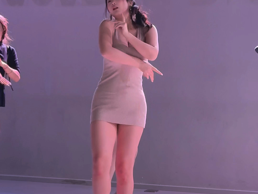 满脑子都是mamamama