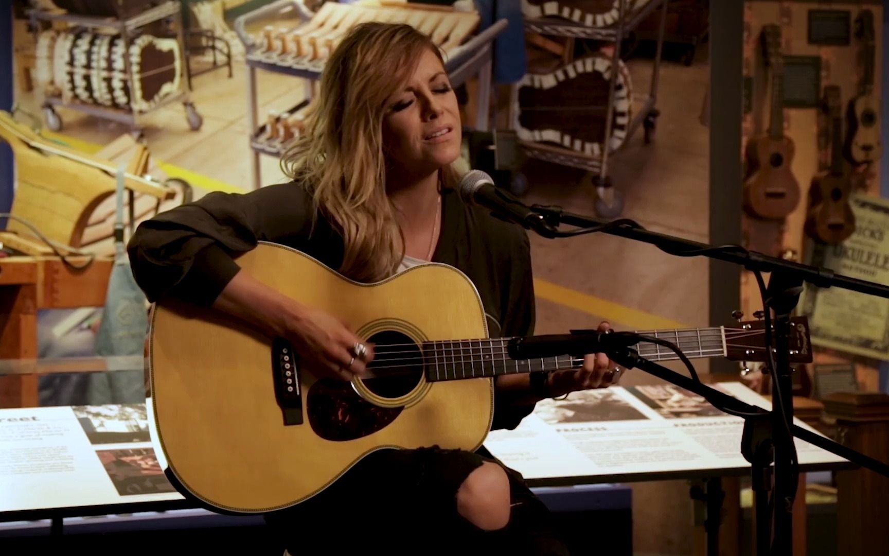 [图]Lindsay Ell 'Waiting on You' Museum Sessions