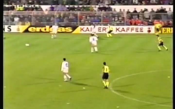 【30年前的今天】1993年4月6日,Borussia Dortmund 2 Auxerre 0哔哩哔哩bilibili