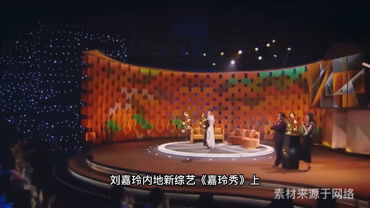 林青霞打麻将墙上挂画,王菲为赢花500万!刘嘉玲:怪不得我老输