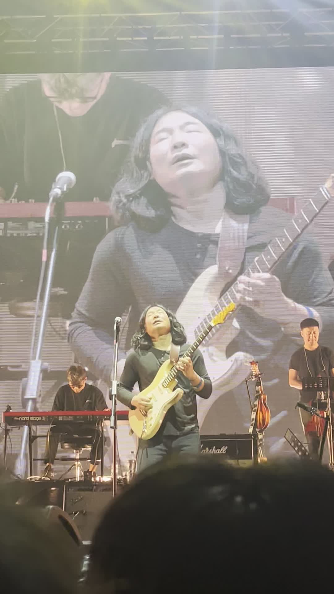 河北墨麒麟solo——万能青年旅店香港站