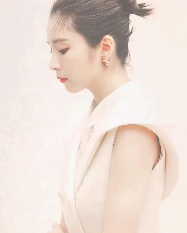 申世景 画报ins短拍