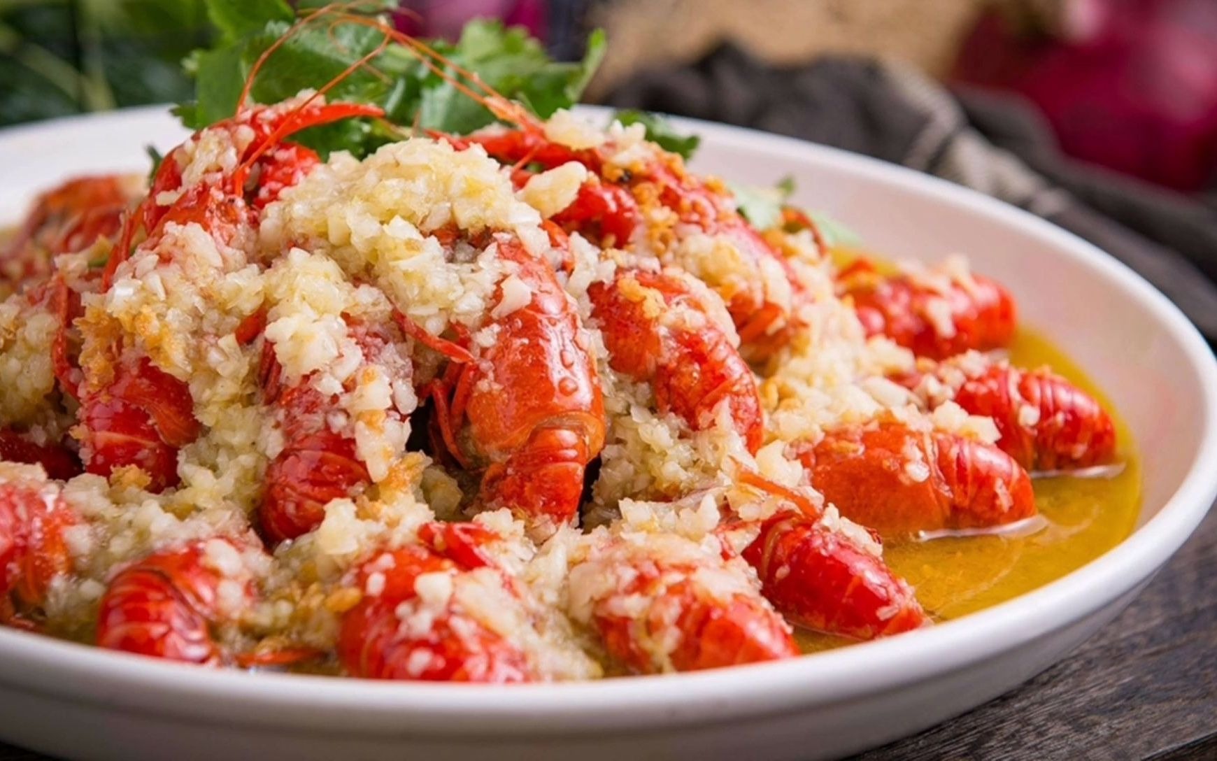 大厨教你做一道蒜香小龙虾家常菜,蒜香十足_哔哩哔哩 (゜-゜)つロ