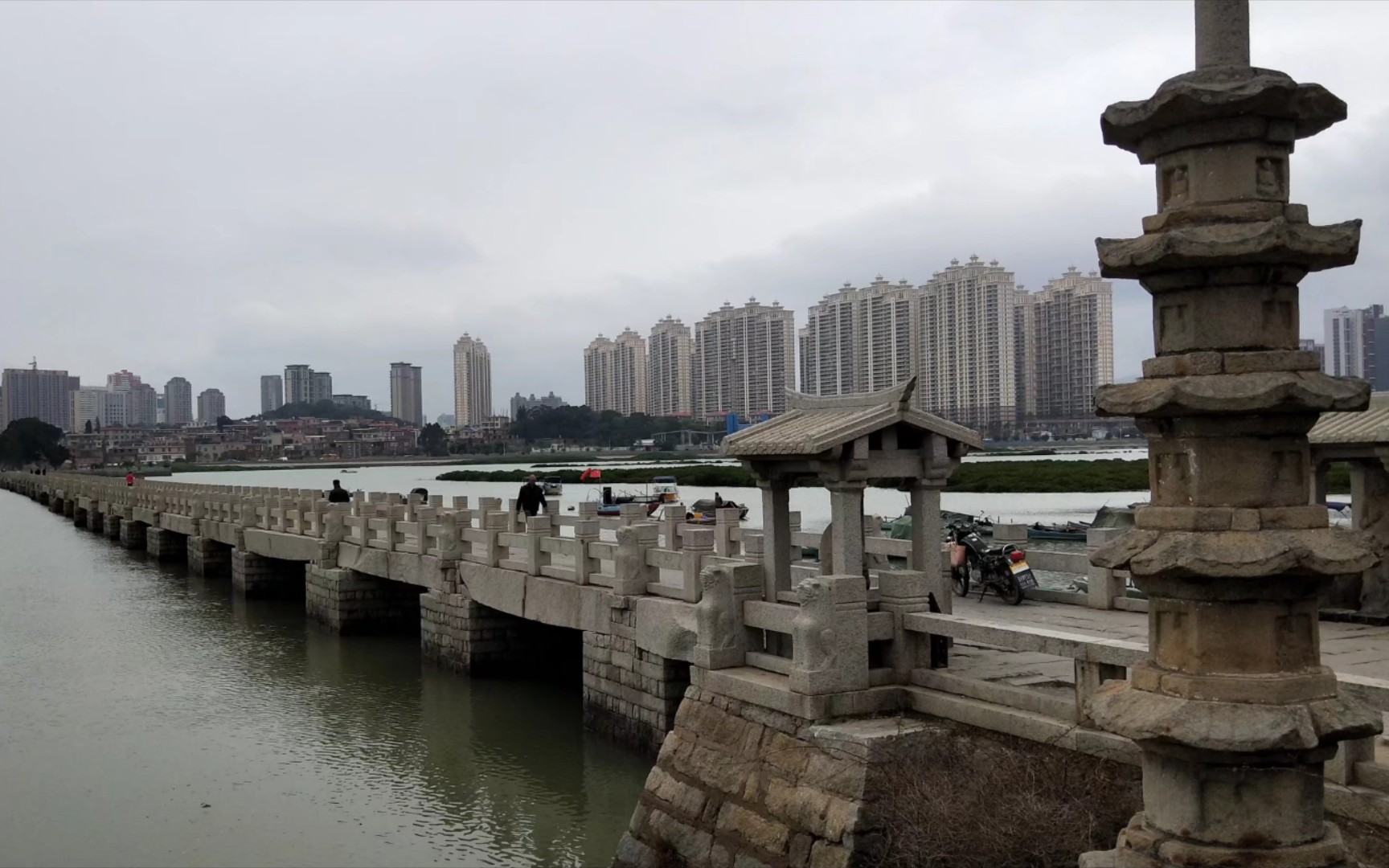 獨自窮遊~福建泉州洛陽橋