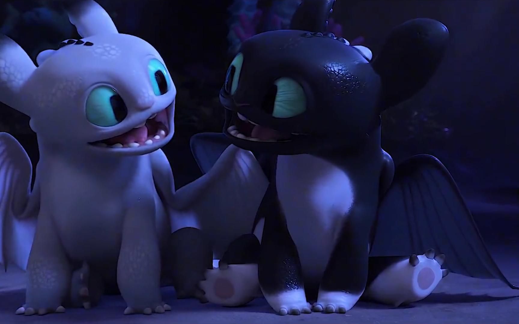 无牙仔和光煞的三个小崽子颜值到底随谁呢?真是一只比一只可爱!