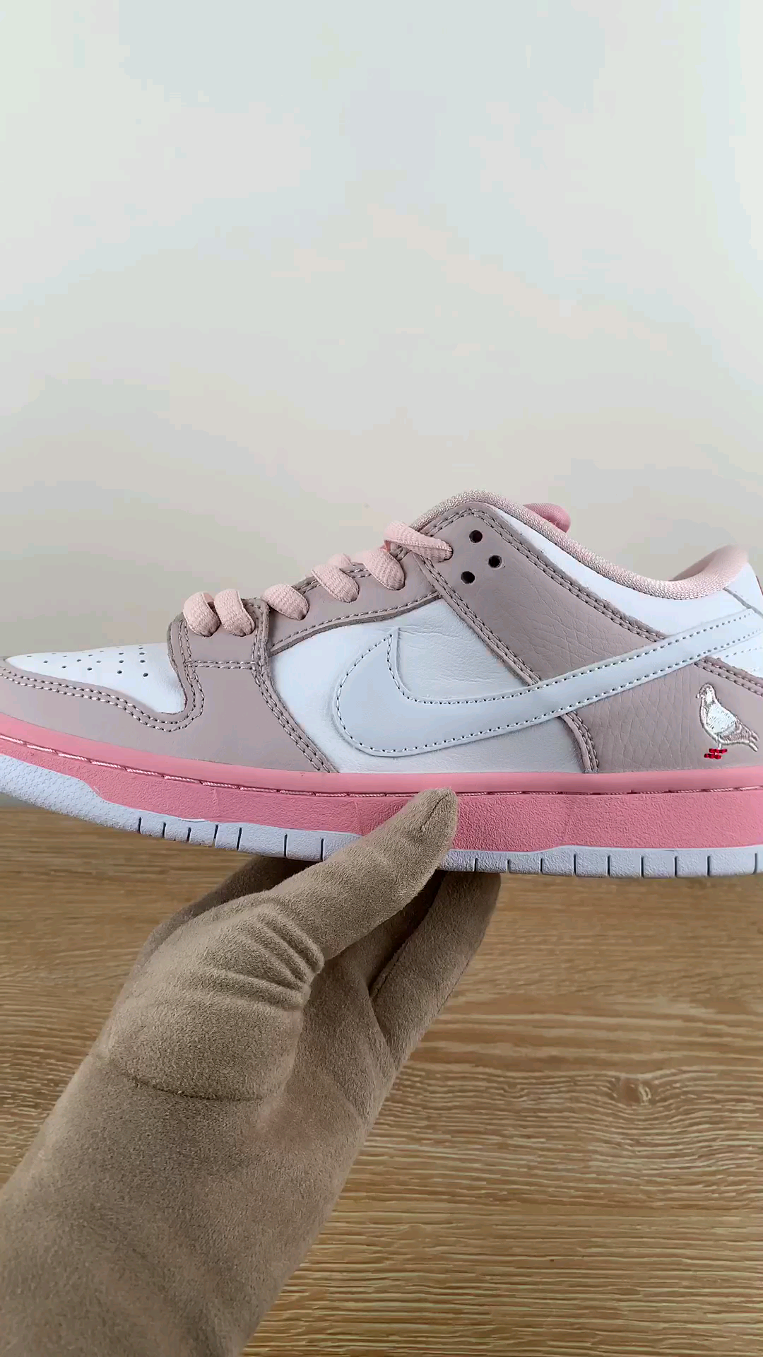 少女爆棚的dunk粉鸽子dunk