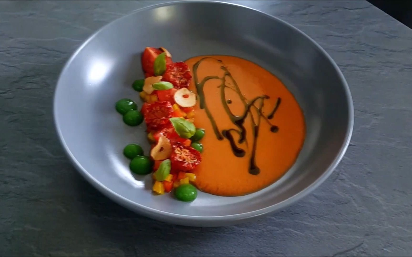 【chef majk 美食教学中英双字幕】特色西班牙冷汤