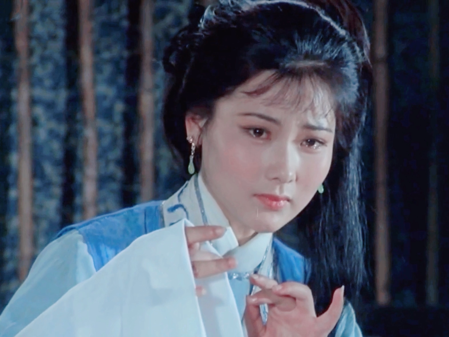 【越剧 | 自修超清】《五女拜寿·闻言感激暗窥望》(何赛飞 饰 翠云)