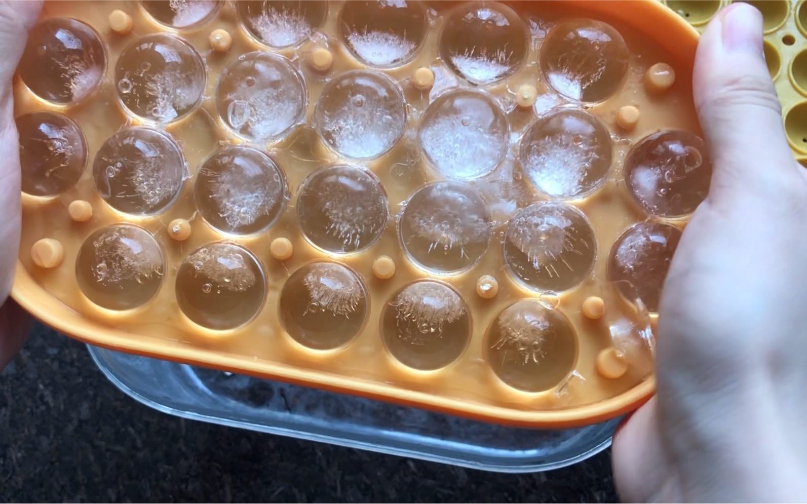 脱个膜冻荔枝冰咯